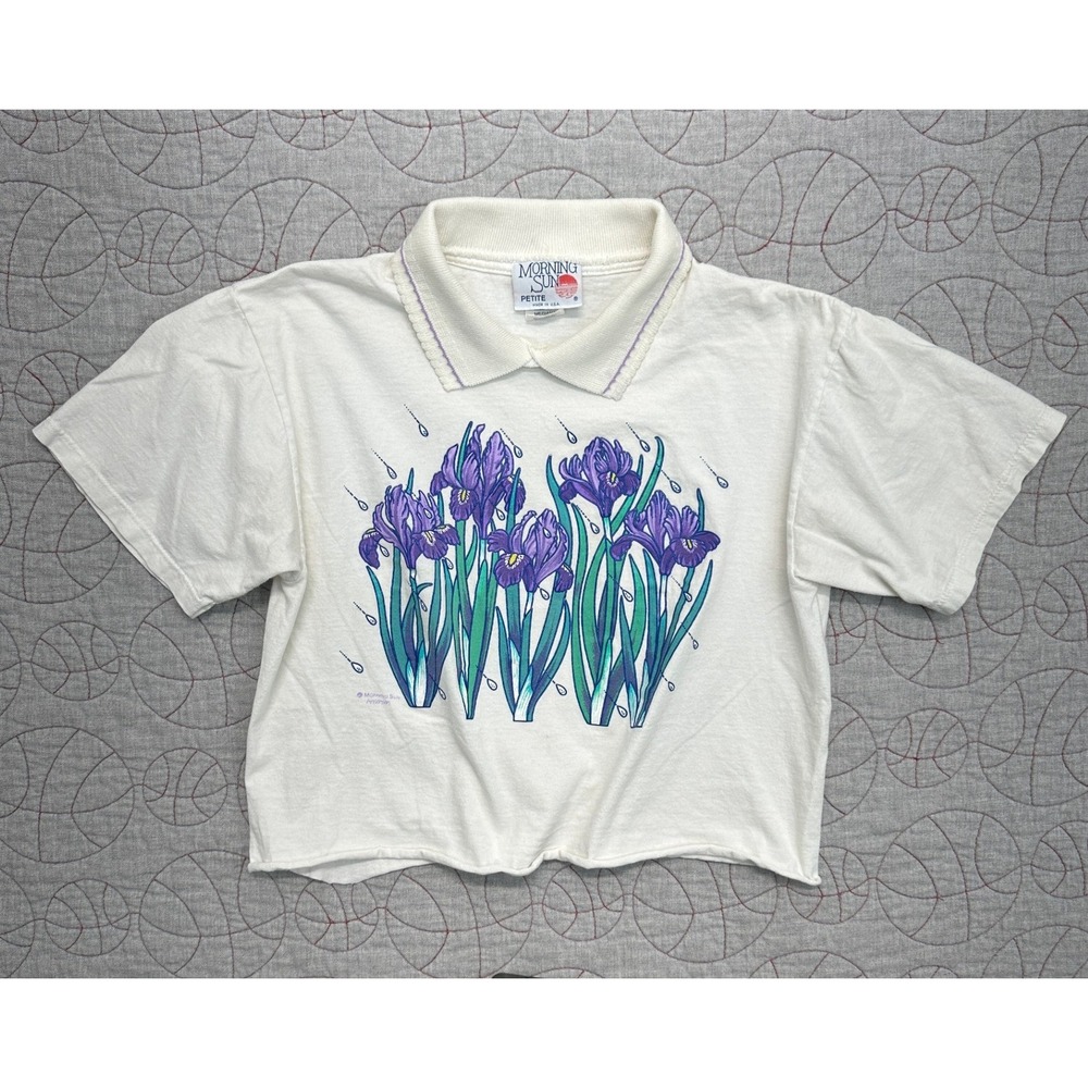 VTG Morning Sun Graphic T-Shirt White Iris Floral Cropped / Women's Medium